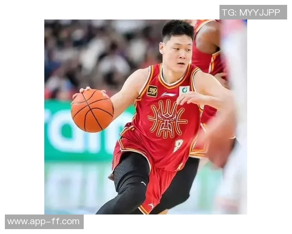 CBA新赛季新秀崭露头角多名球员表现惊艳引发热议 CBA新赛季新秀崭露头角多名球员表现惊艳引发热议